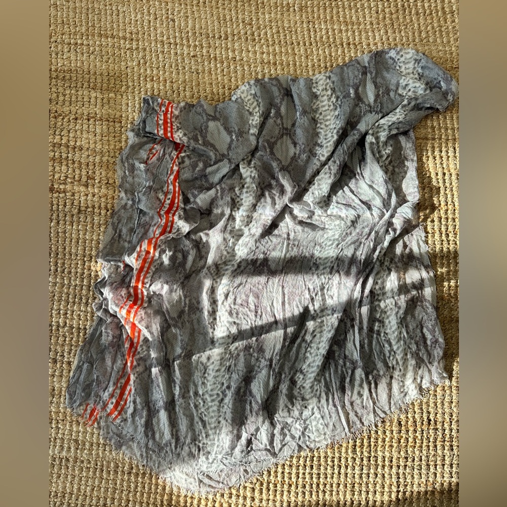 Michael Stars scarf Leopard print gray & white with orange accent